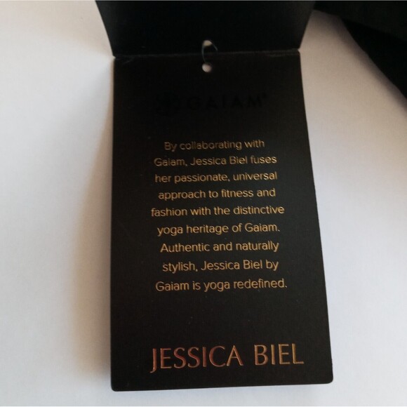 ❤️SALE! PRICE FINAL!❤️ New Gaiam Black Bodysuit Size S - Picture 14 of 14